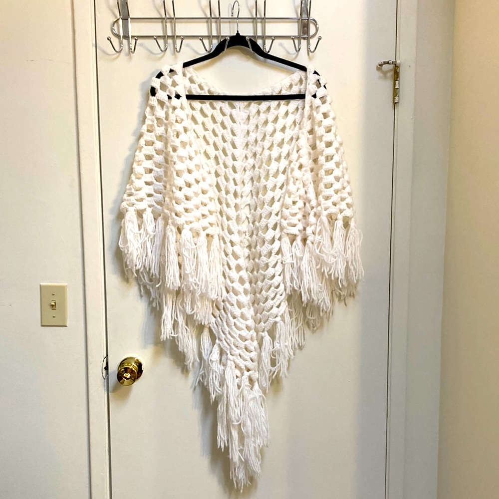 Boho Handmade Crochet Shells Shawl, White w/Tassles  Loose XL